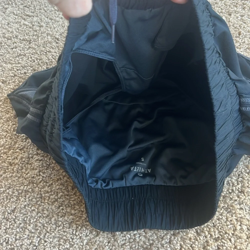 Athleta Paisley Print Black Running Shorts Size Small